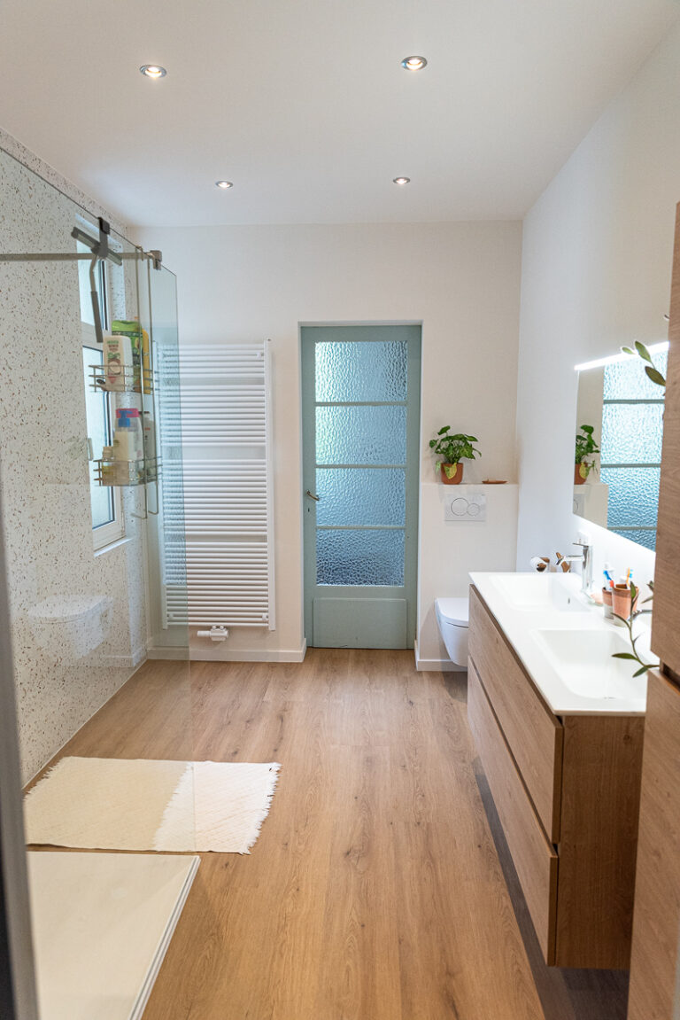 badkamer_072025-7812